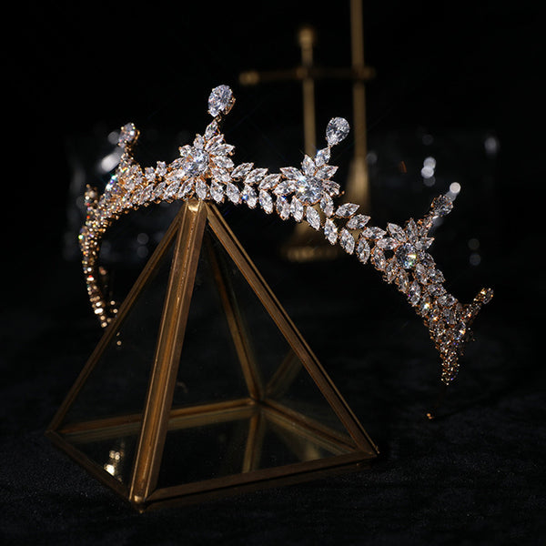 Luminescent Dream Crown