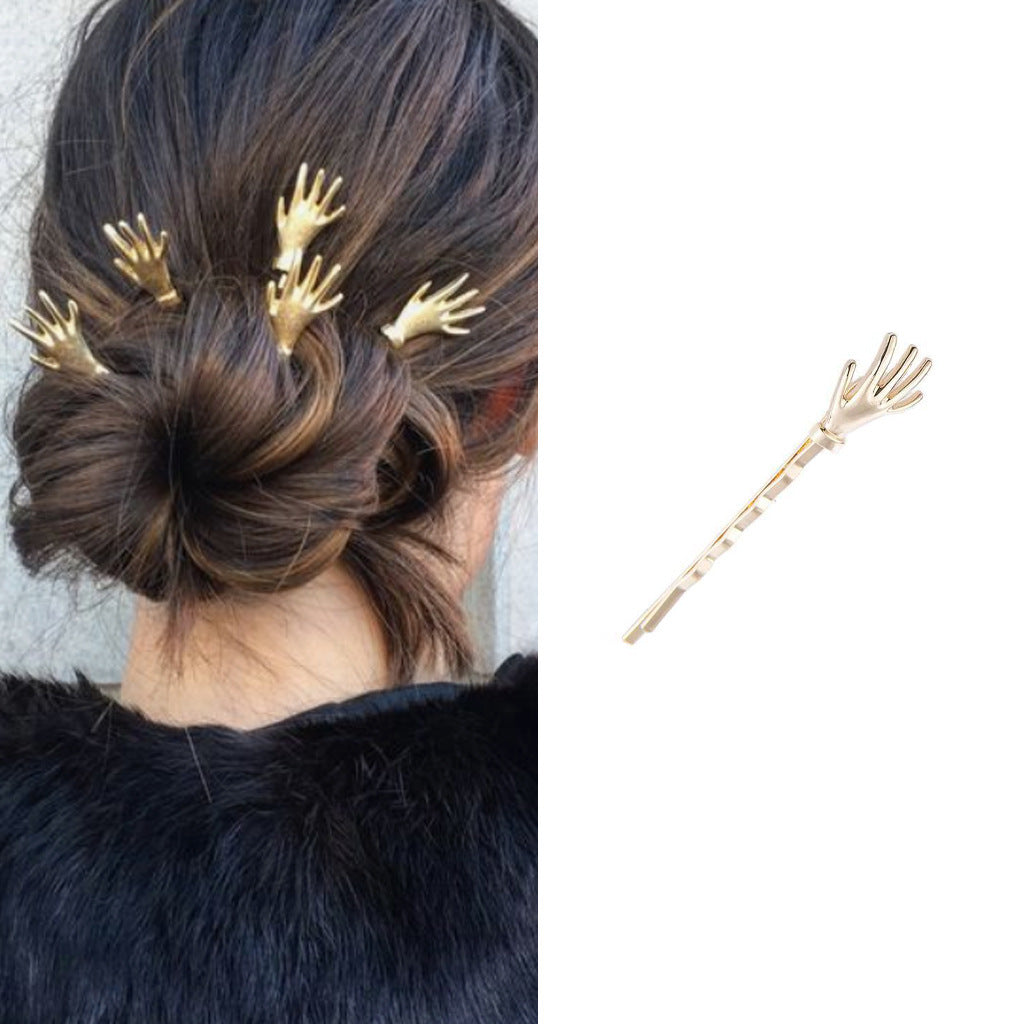 EP: New Arrival Metal Skull Hand Hair Clips For Women Fashion