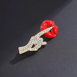 "Victorine" Lips Brooch width=100 