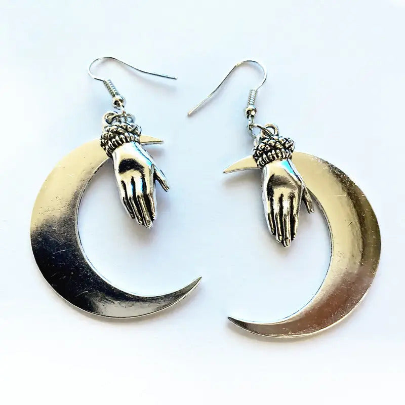 "Lunita" Crescent Moon Hand Earrings