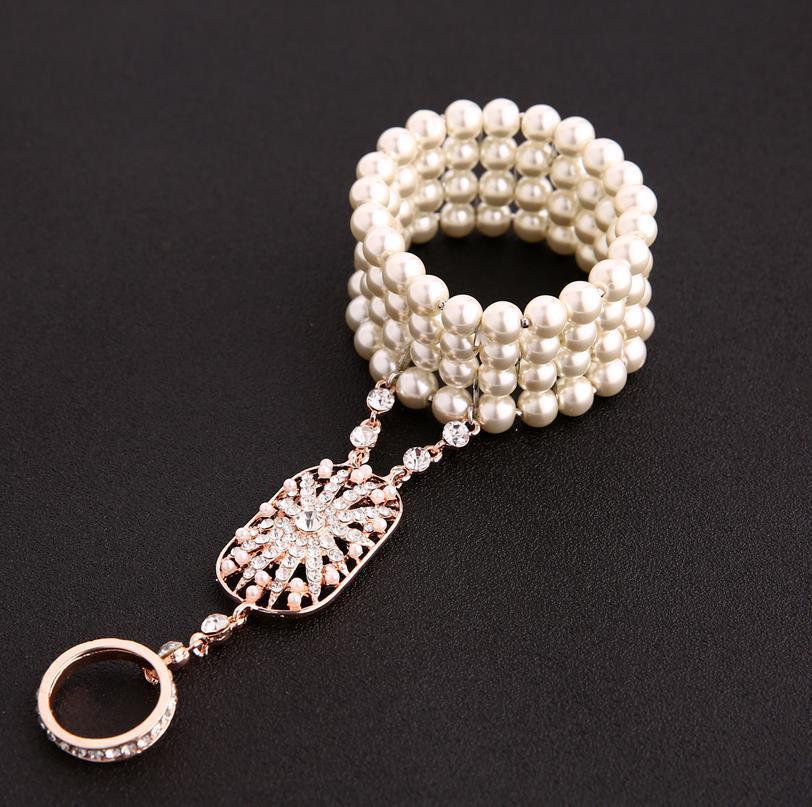 Beige Blossom Bracelet