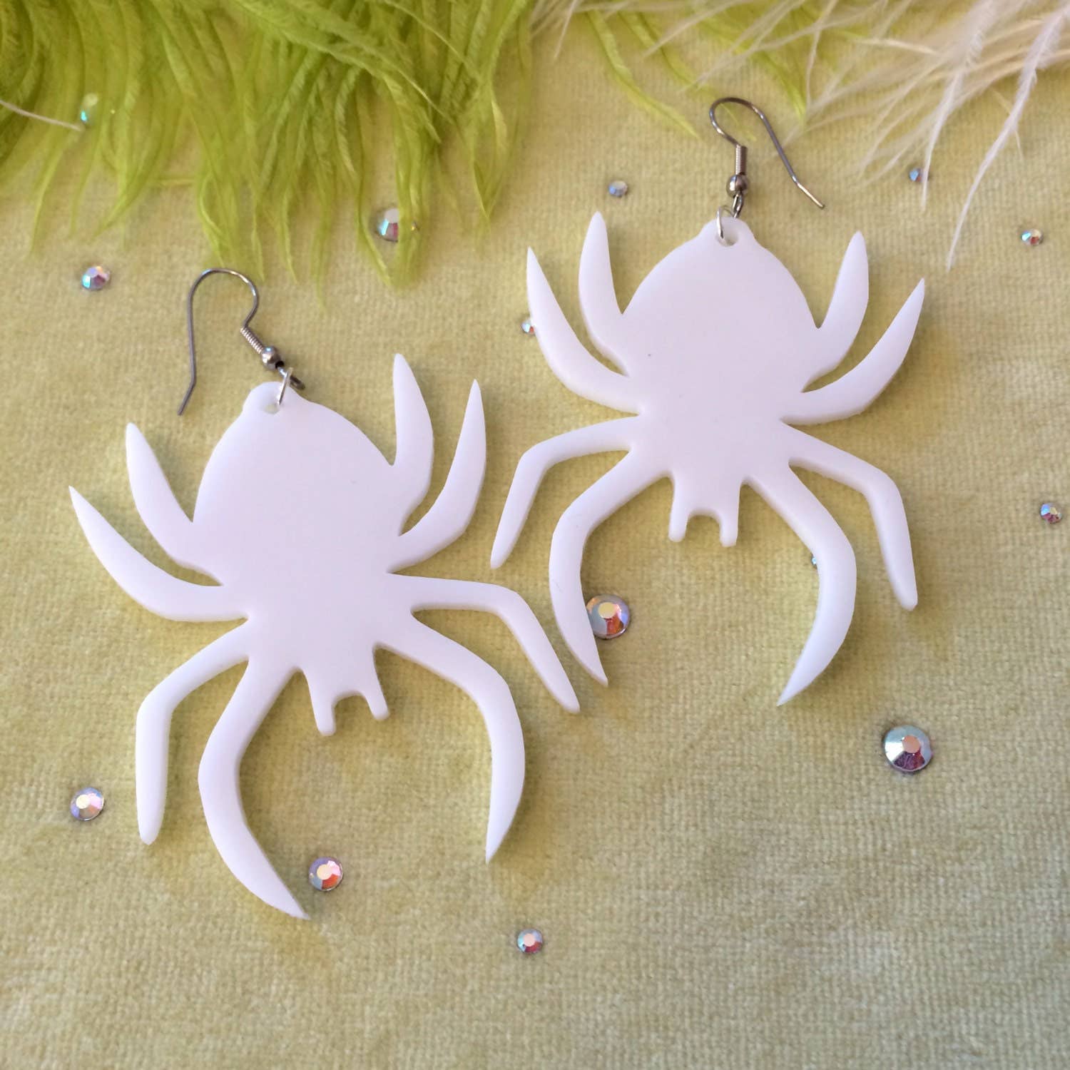 Big Acrylic Spider Earrings-3