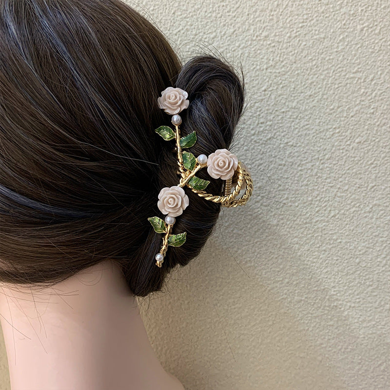 Nostalgic Blossom Hair Clip