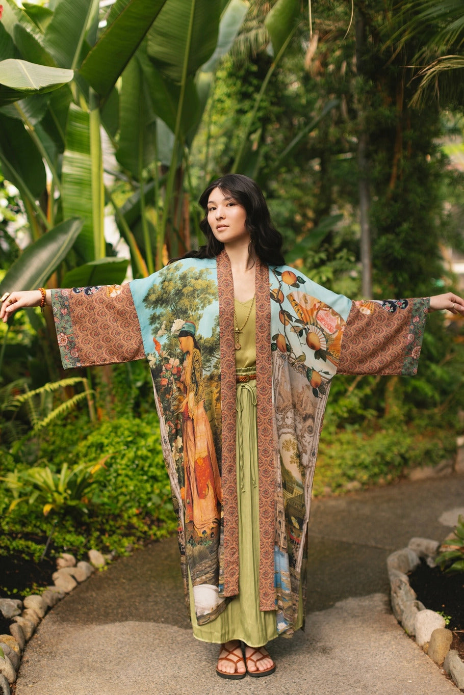 "Secret Garden" Kimono with Swan