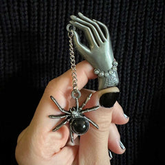 "Miss Muffet" Brooch