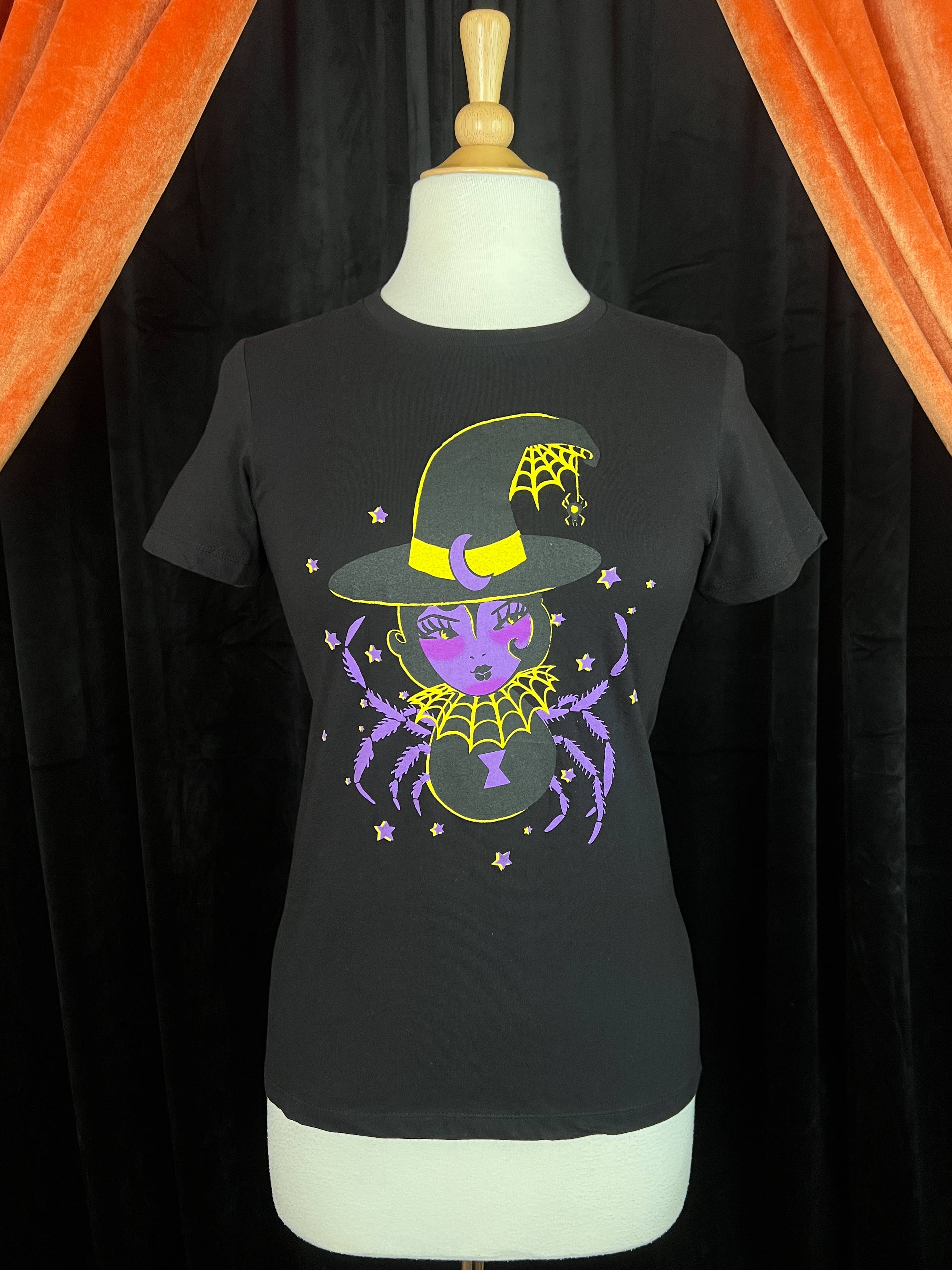 Spider Baby Fitted Graphic Tee in Black -3