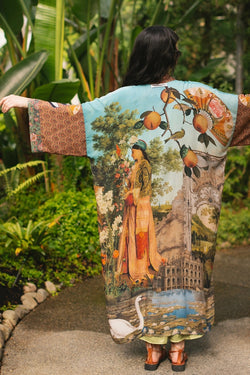 "Secret Garden" Kimono with Swan width=100 