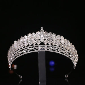 Silver Noir Crown