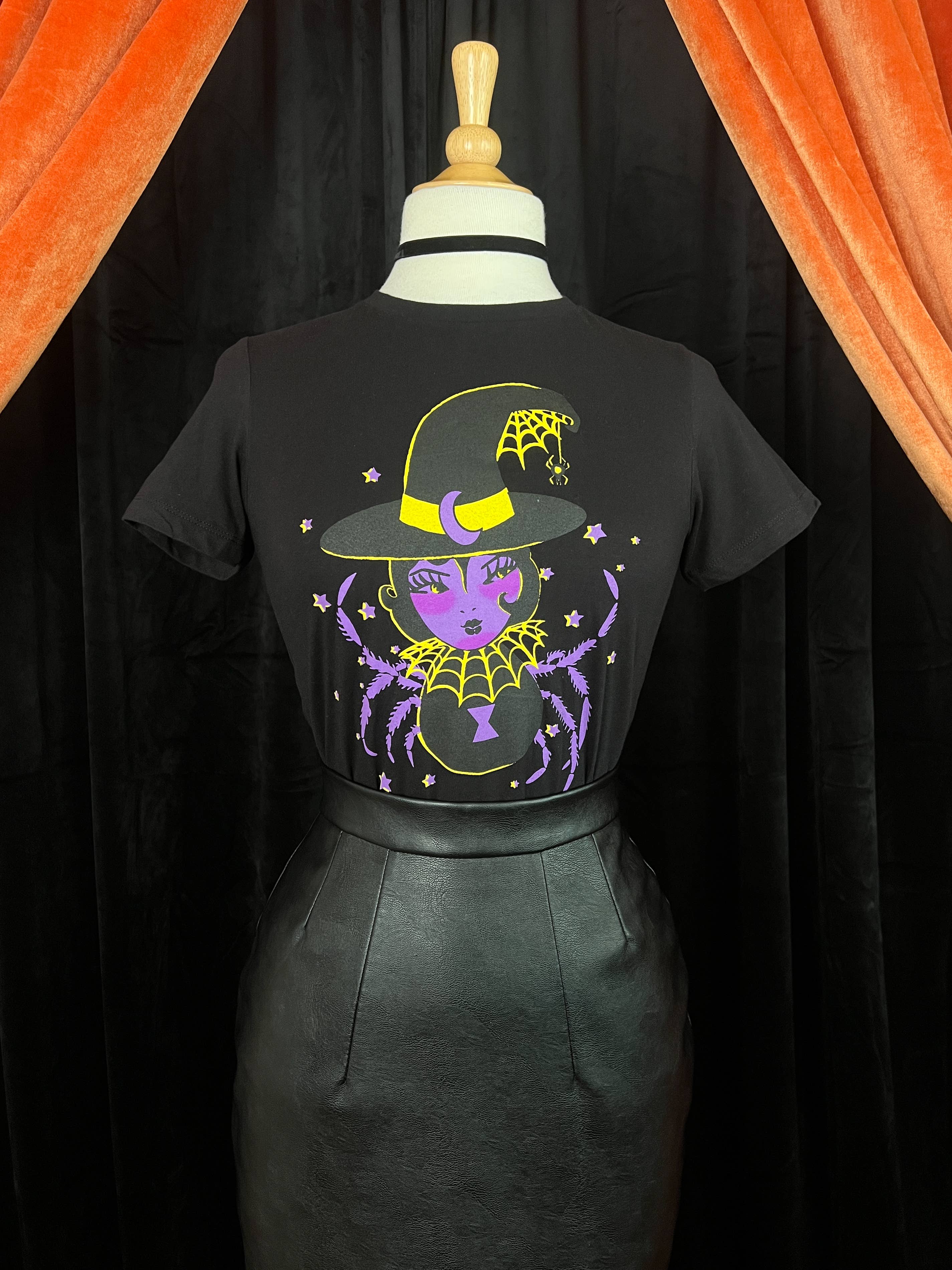 Spider Baby Fitted Graphic Tee in Black -1