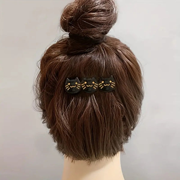 "Paka" Kitty Triplets Hair Clip