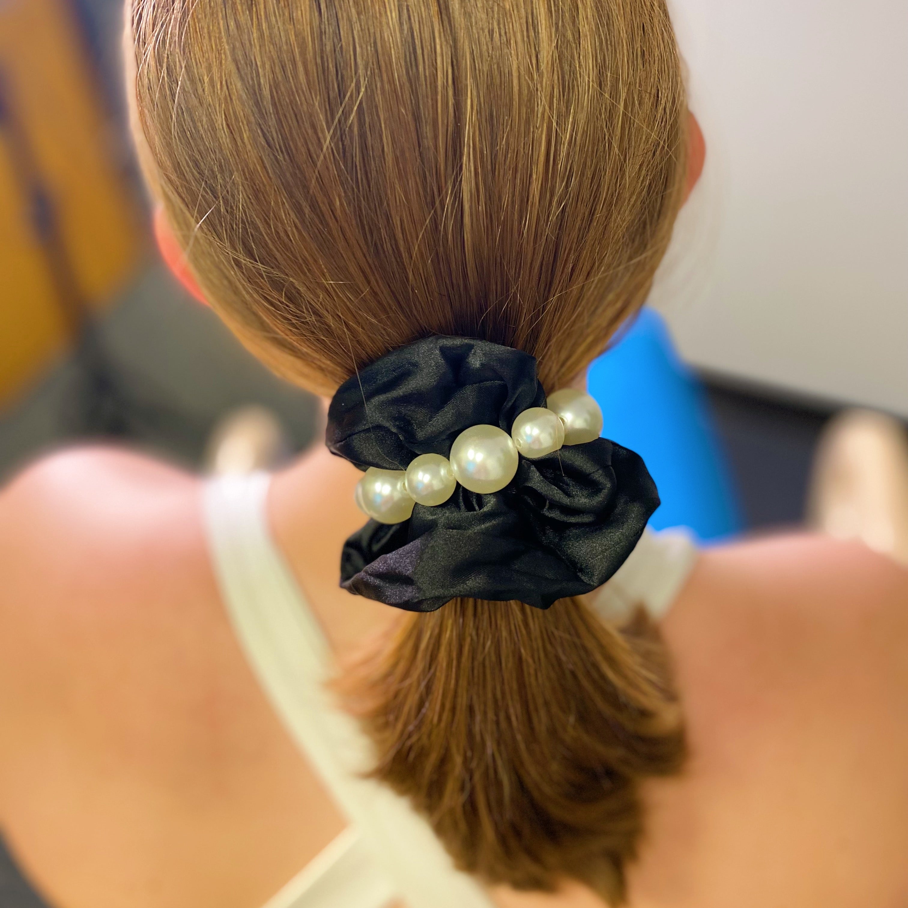 Pearl & Satin Scrunchie Set-3