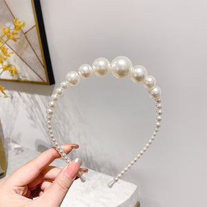 Nostalgic Blossom Headband