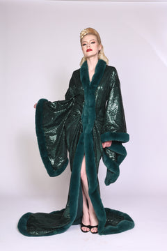 "Starlet" Emerald Sequins Robe