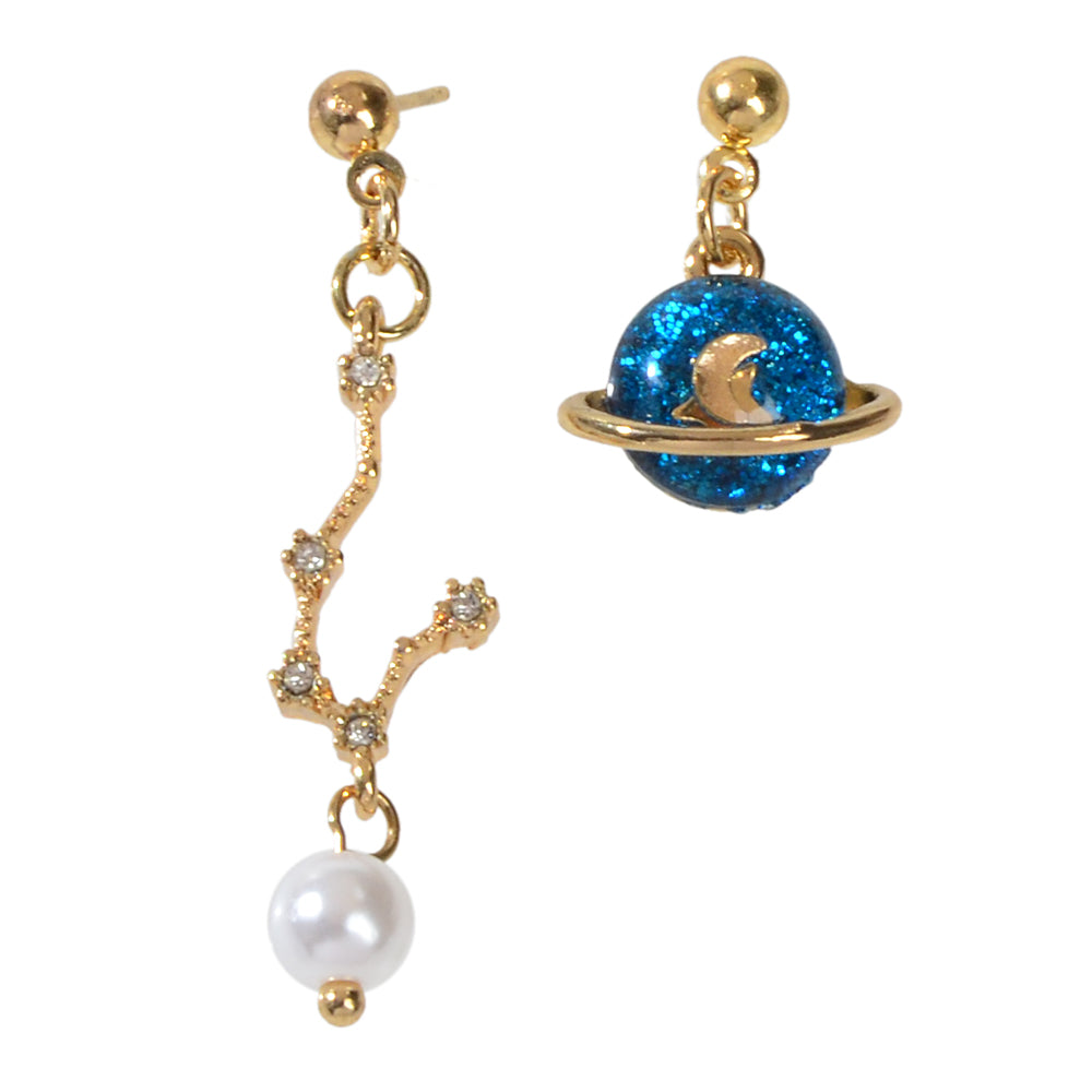 Good Quality Asymmetric Gold Metal Star Moon Pearl Charm Planet Dangle Earrings-4