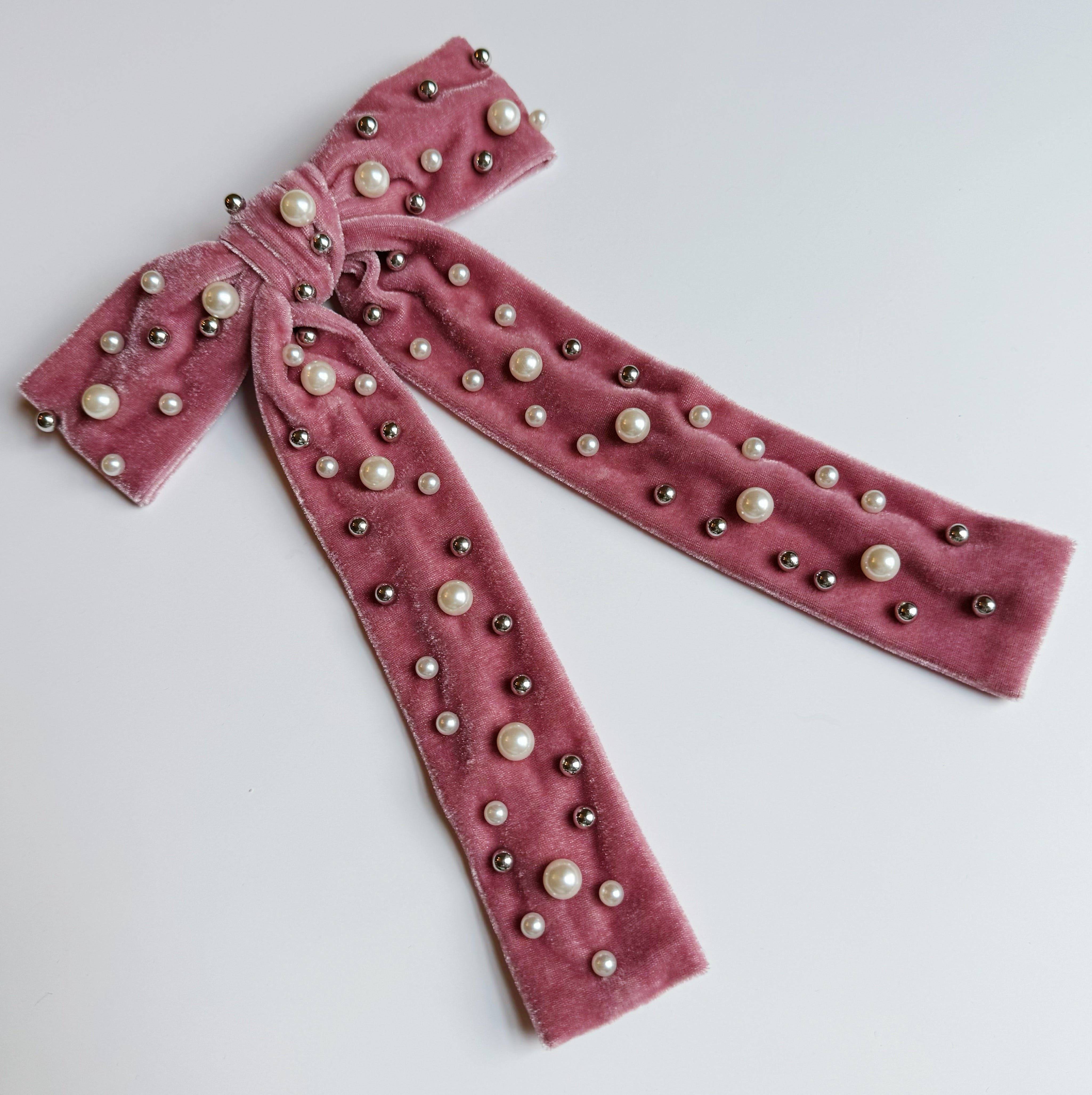 Pearl Throwed Velvet Bow Hair Clip-2