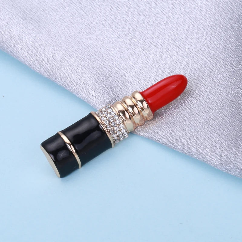 "Gildrienne" Enamel Lipstick Brooch