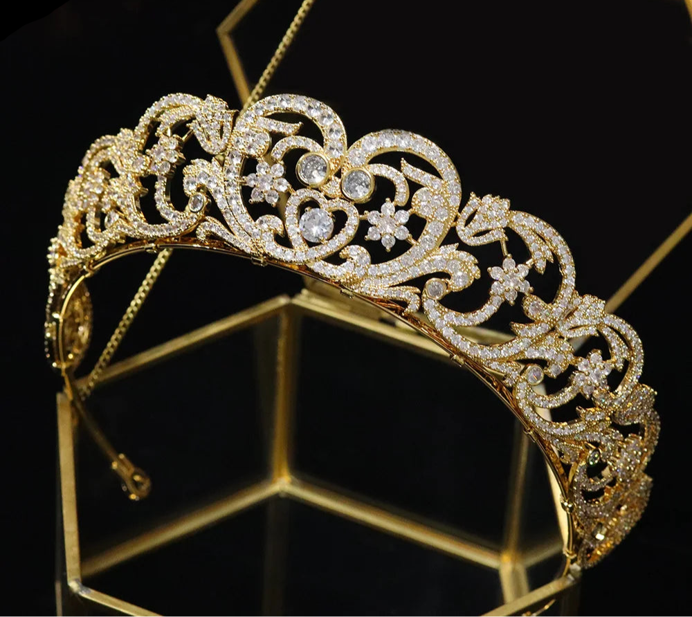 "Elinette" Diana Crown Tiara