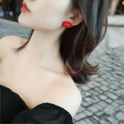 "Vivantine" Lip Earrings width=100 