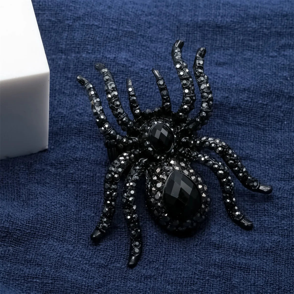 "Jocelyth" Spider Brooch