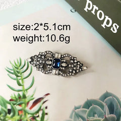 "Fablecourt" Retro Brooch Set