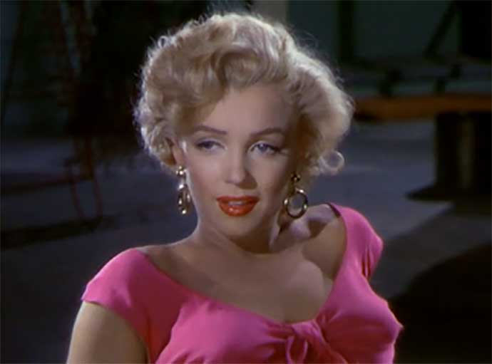 "Marilyn" Hoop Earrings