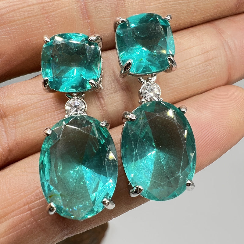 Gleaming Noir Silhouette Earrings