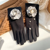 "Gemmaris" Pearl Winter Gloves width=100 