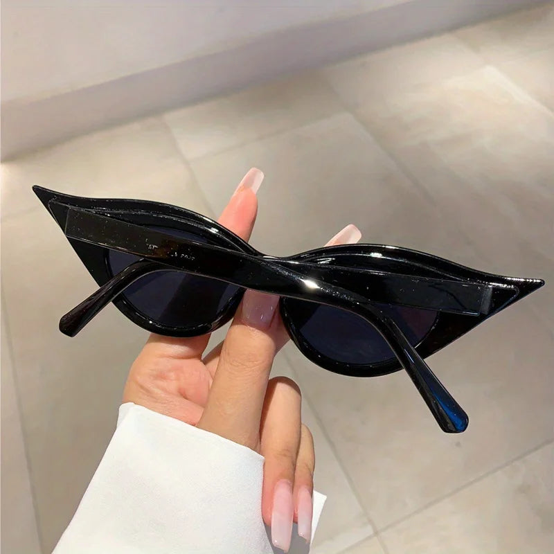 "Bellinora" Cat Eye Sunglasses