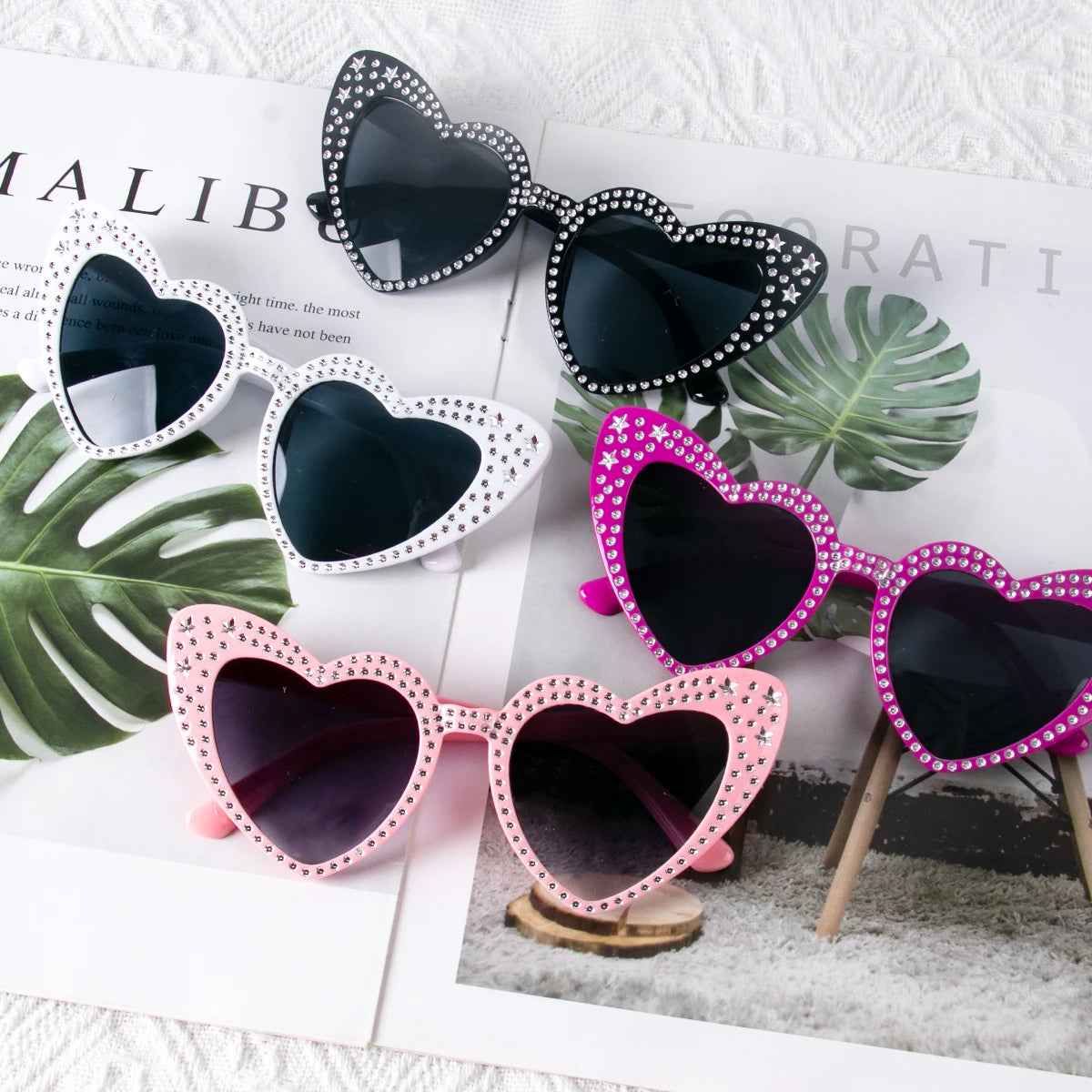 "Illysette" Love Sunglasses