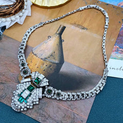 "Julistra" Pendant Necklace