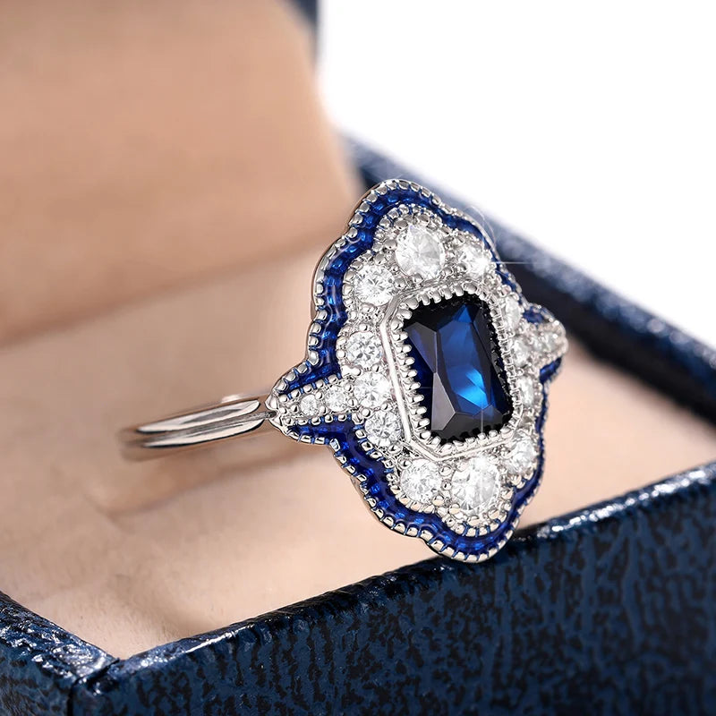 "Junelise" Retro Ring