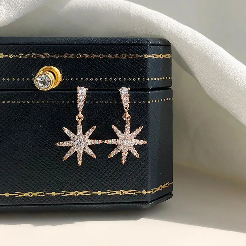 "Antheline" Star Earrings