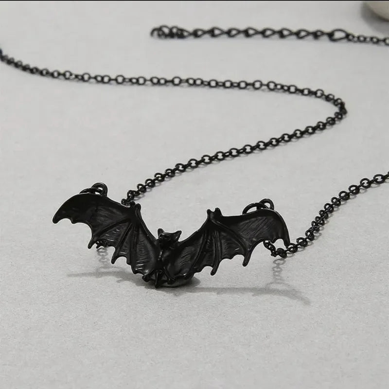 "Xilnara" Gothic Necklace