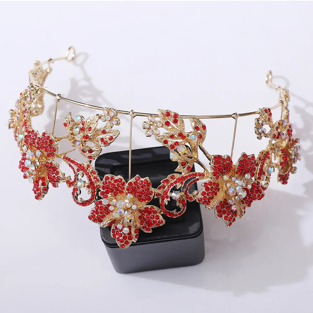 "Persis" Baroque Crystal Tiara