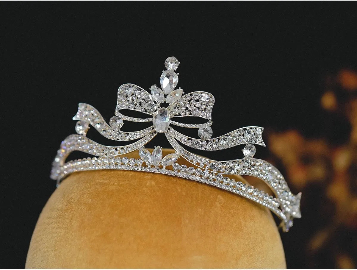 "Eolande" Crown Hair Accessory