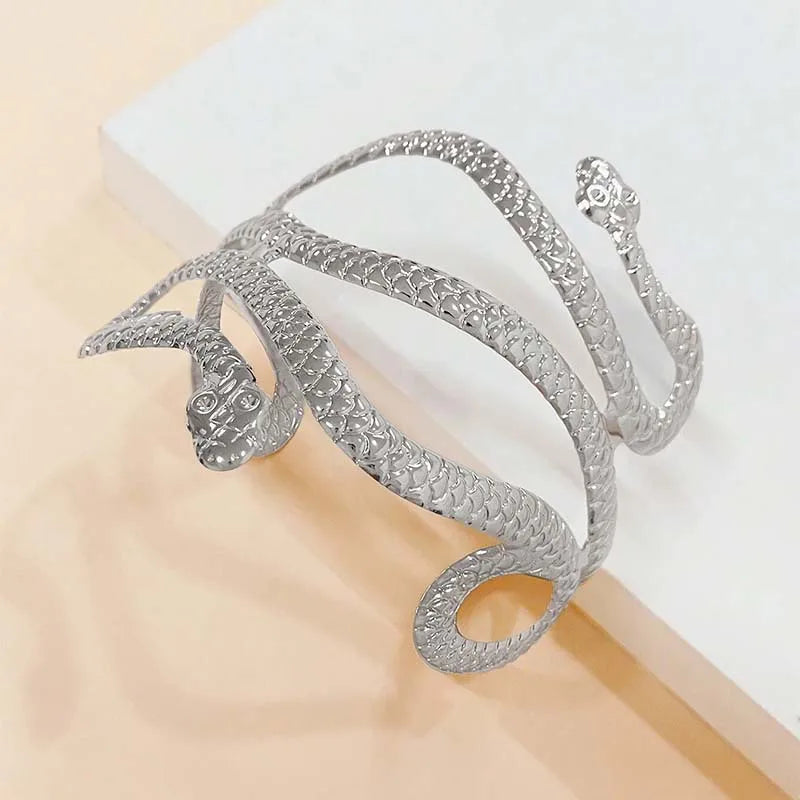 "Nolwenn" Snake Cuff Bracelet