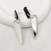 "Gogifu" Acrylic Blade Earrings width=100 