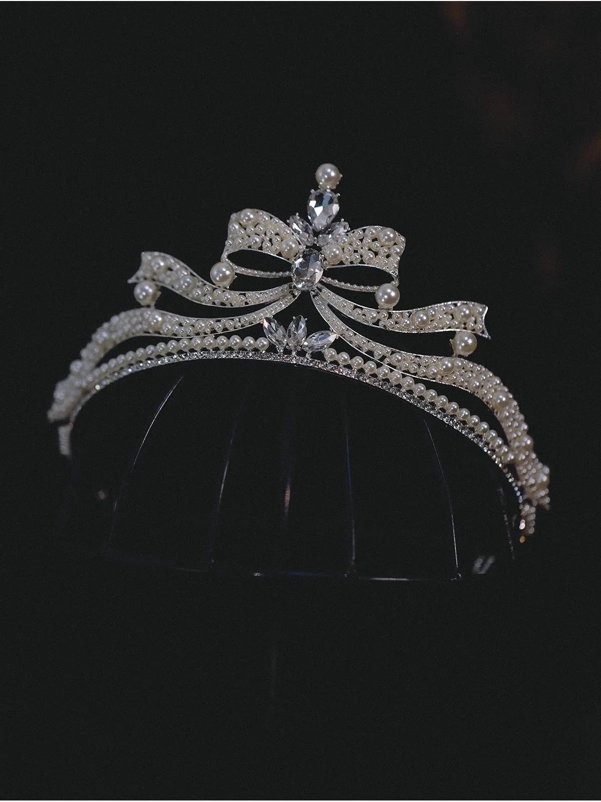 "Eolande" Crown Hair Accessory
