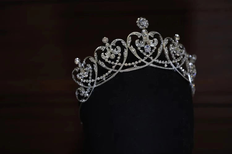 "Pomona" Heart Shape Tiara