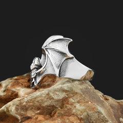 "Tonayeli" Bat Ring