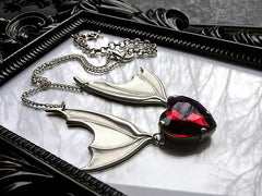 "Hexoria" Cross Bat Choker