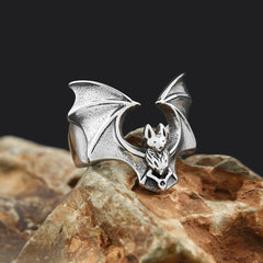 "Tonayeli" Bat Ring