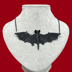 "Hexoria" Cross Bat Choker