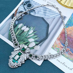 "Julistra" Pendant Necklace