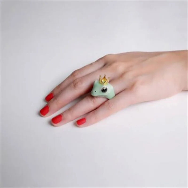 "Aurelyssia" Frog Prince Ring