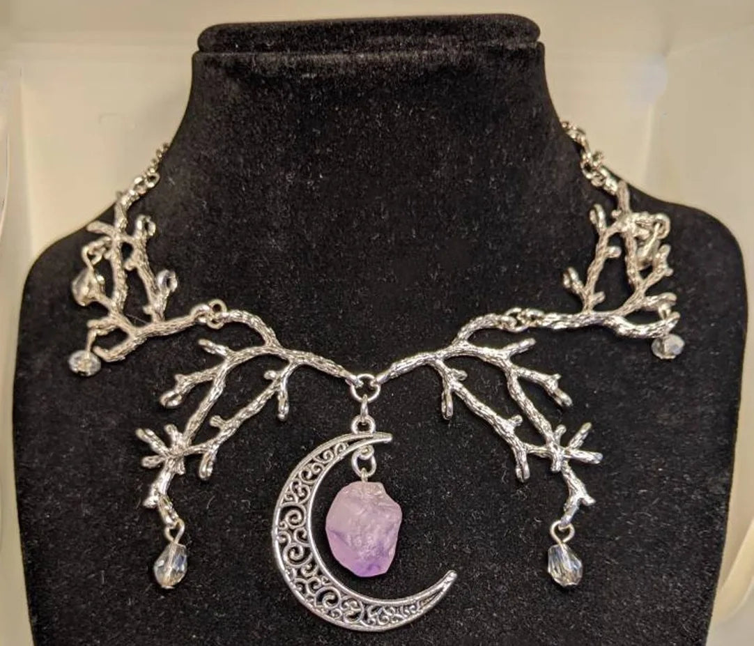 "Hathoria" Moon Choker Necklace