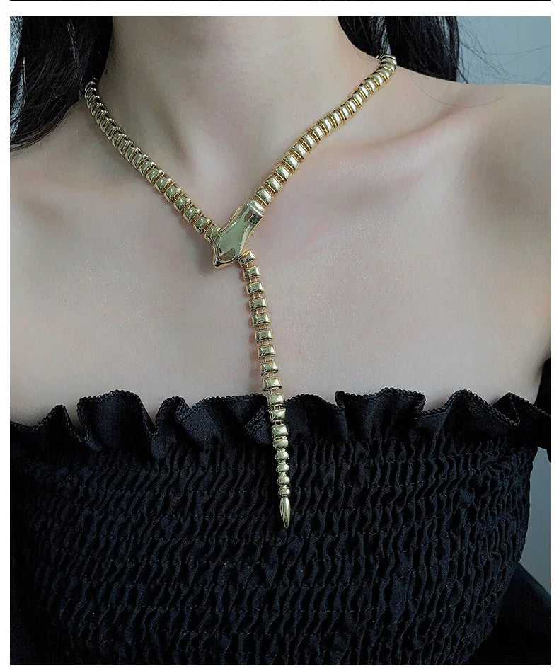 "Fiorenya" Adjustable Chain Belt