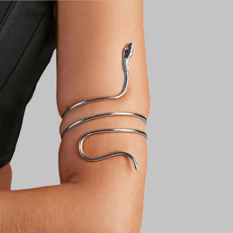 "Nolwenn" Snake Cuff Bracelet