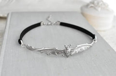 "Hexoria" Cross Bat Choker