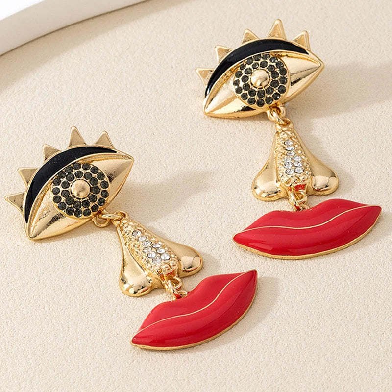 "Isibrynn" Dangle Earrings